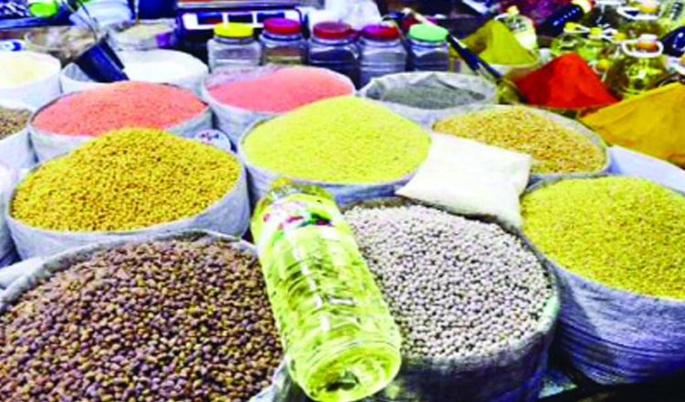 রমজান: তেল-চিনি-খেজুর-চালে শুল্ক কমানোর নির্দেশ